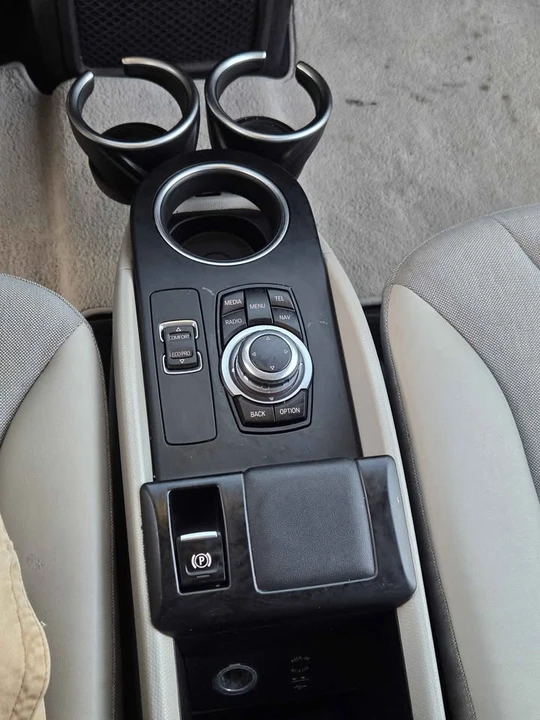 2014 BMW i3 - Image 14 of 18