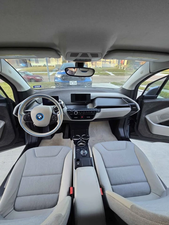 2014 BMW i3 - Image 10 of 18