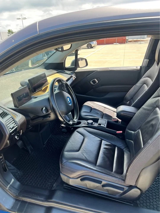 2014 BMW i3 - Image 10 of 11