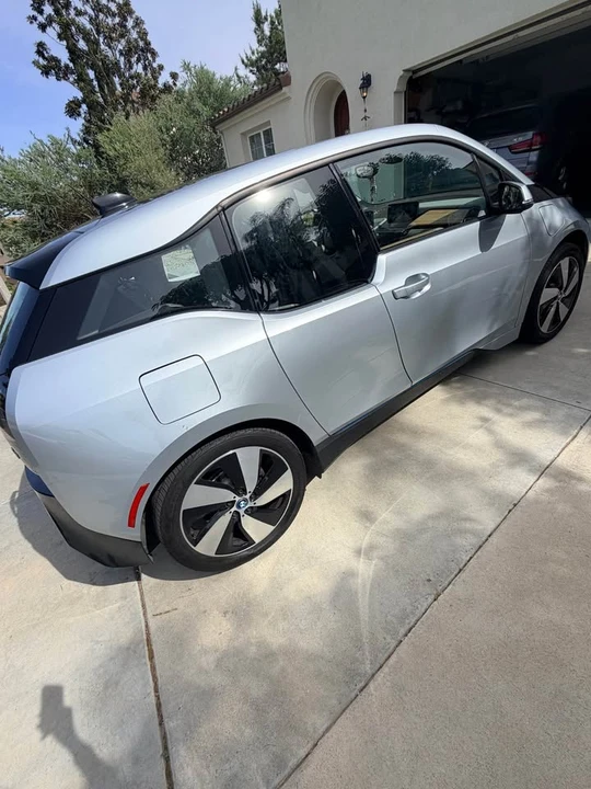 2014 BMW i3 - Image 4 of 15