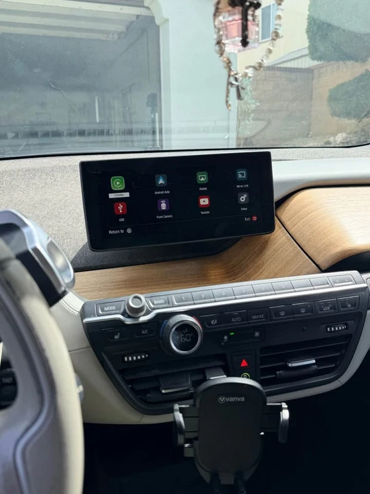 2014 BMW i3 - Image 8 of 15