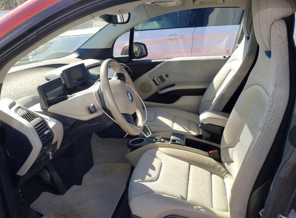 2014 BMW i3 - Image 5 of 9