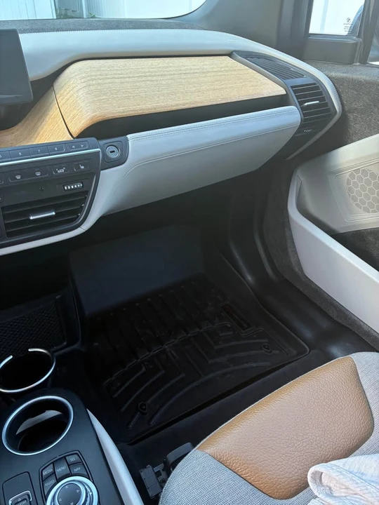 2014 BMW i3 - Image 6 of 14