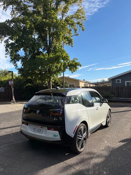 2014 BMW i3 - Image 5 of 14