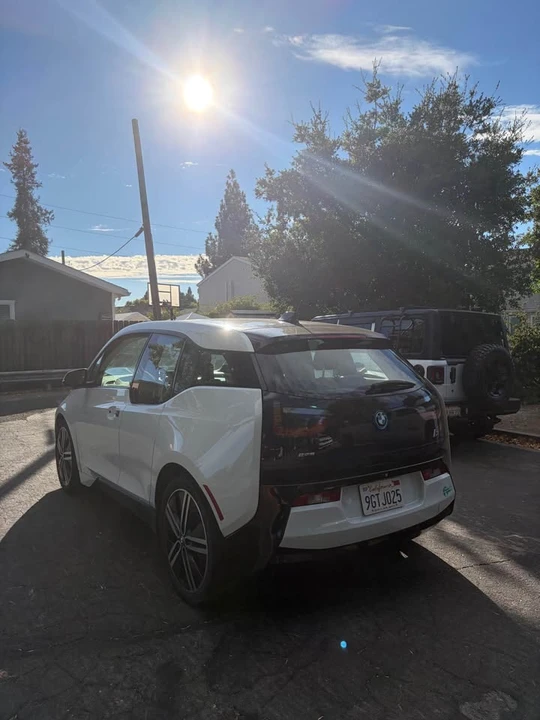 2014 BMW i3 - Image 7 of 14