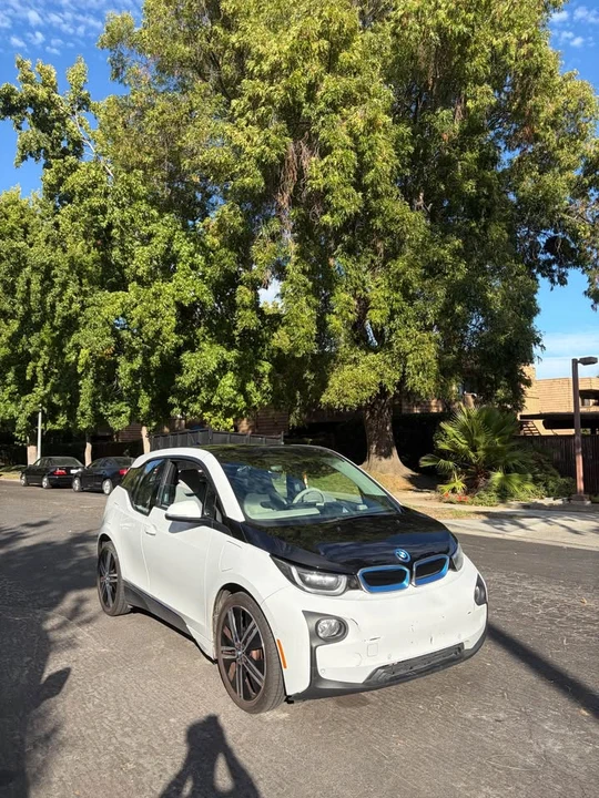 2014 BMW i3 - Image 3 of 14