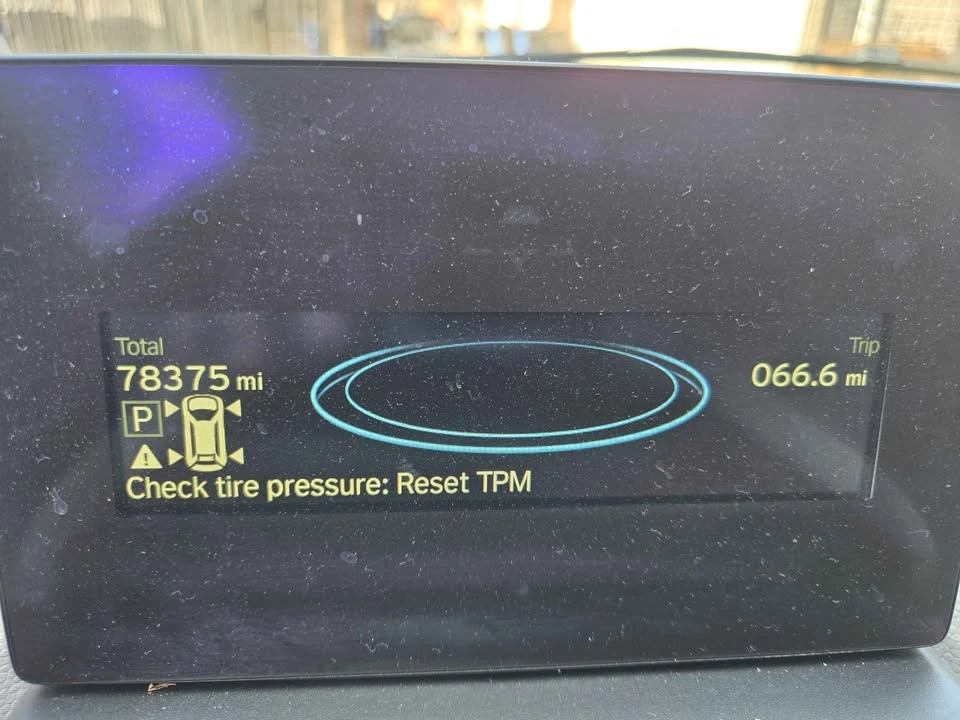 2014 BMW i3 - Image 9 of 20