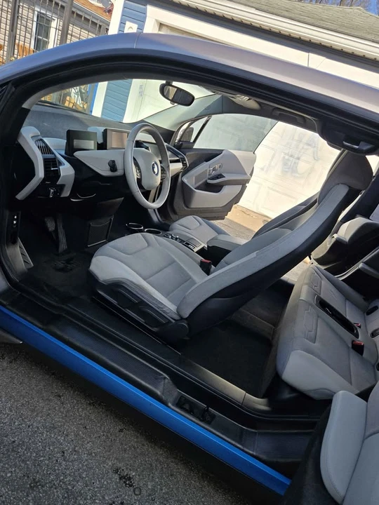 2014 BMW i3 - Image 13 of 20