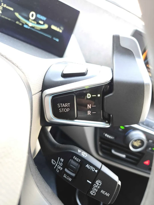 2014 BMW i3 - Image 10 of 20