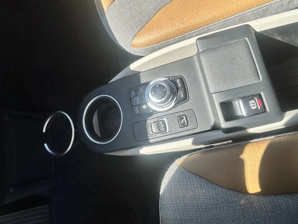 2014 BMW i3 - Image 13 of 19