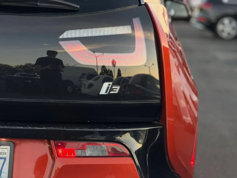 2014 BMW i3 - Image 9 of 20