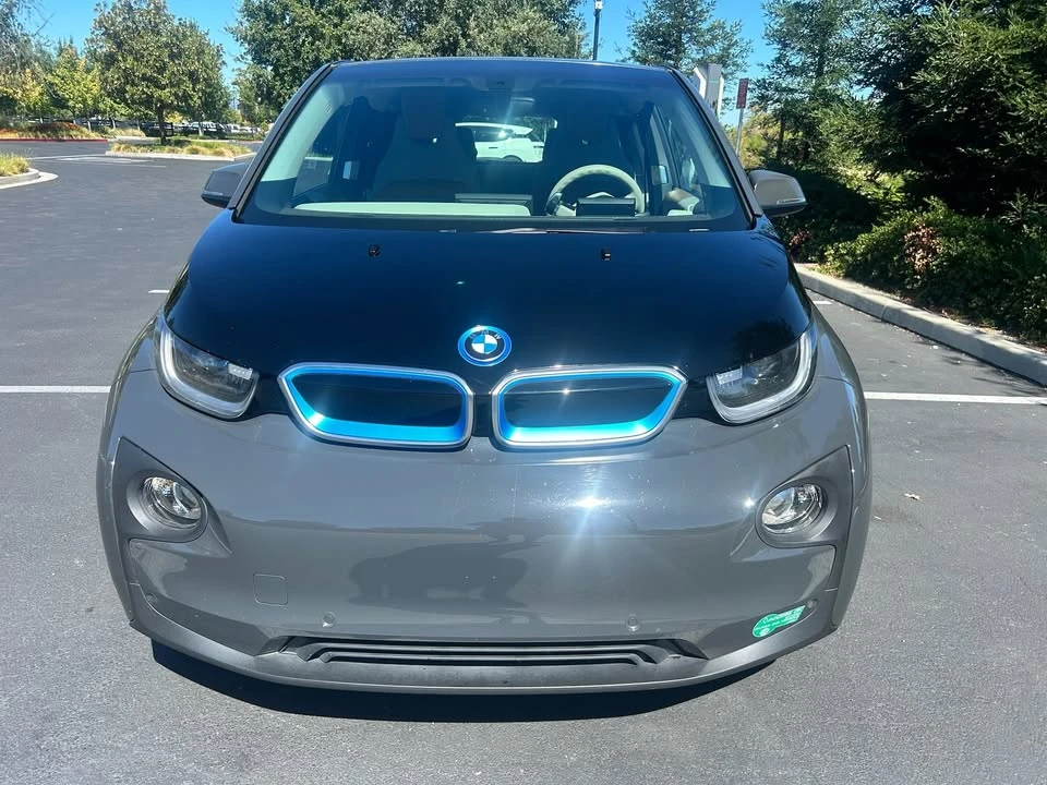 2014 BMW i3 - Image 2 of 19