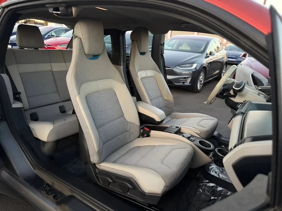 2014 BMW i3 - Image 11 of 20