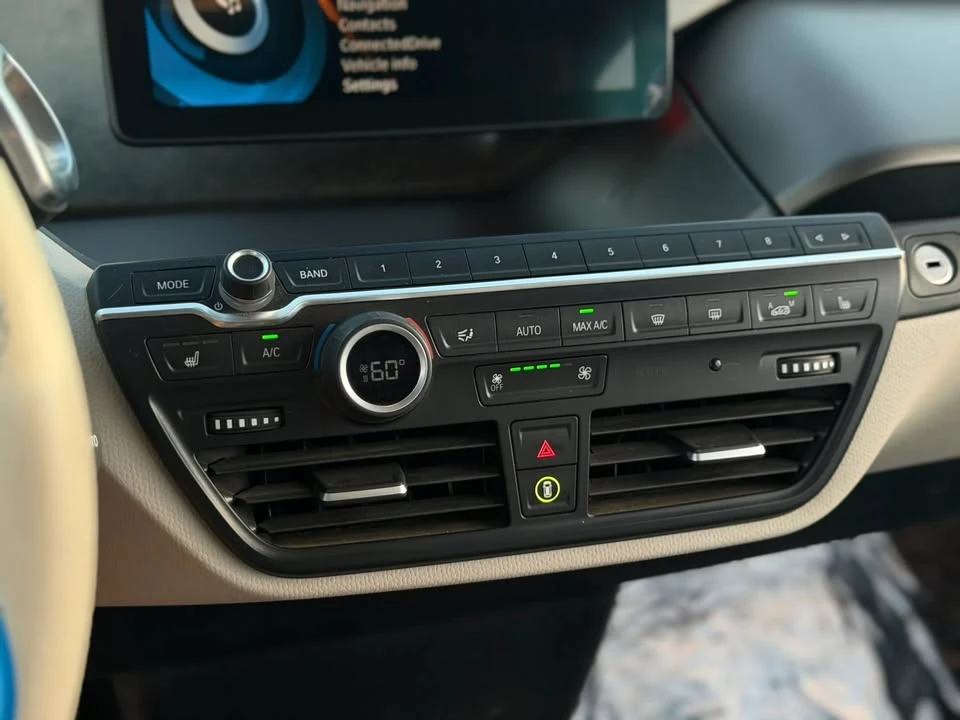 2014 BMW i3 - Image 17 of 20