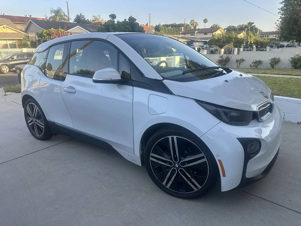 2014 BMW i3 - Image 21 of 23
