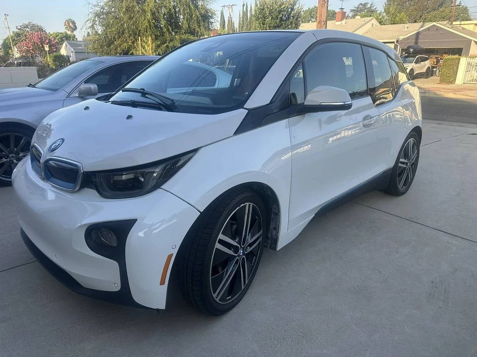 2014 BMW i3 - Image 23 of 23