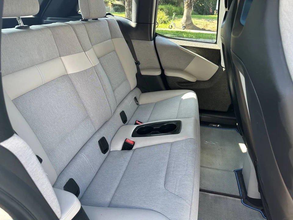 2014 BMW i3 - Image 17 of 20