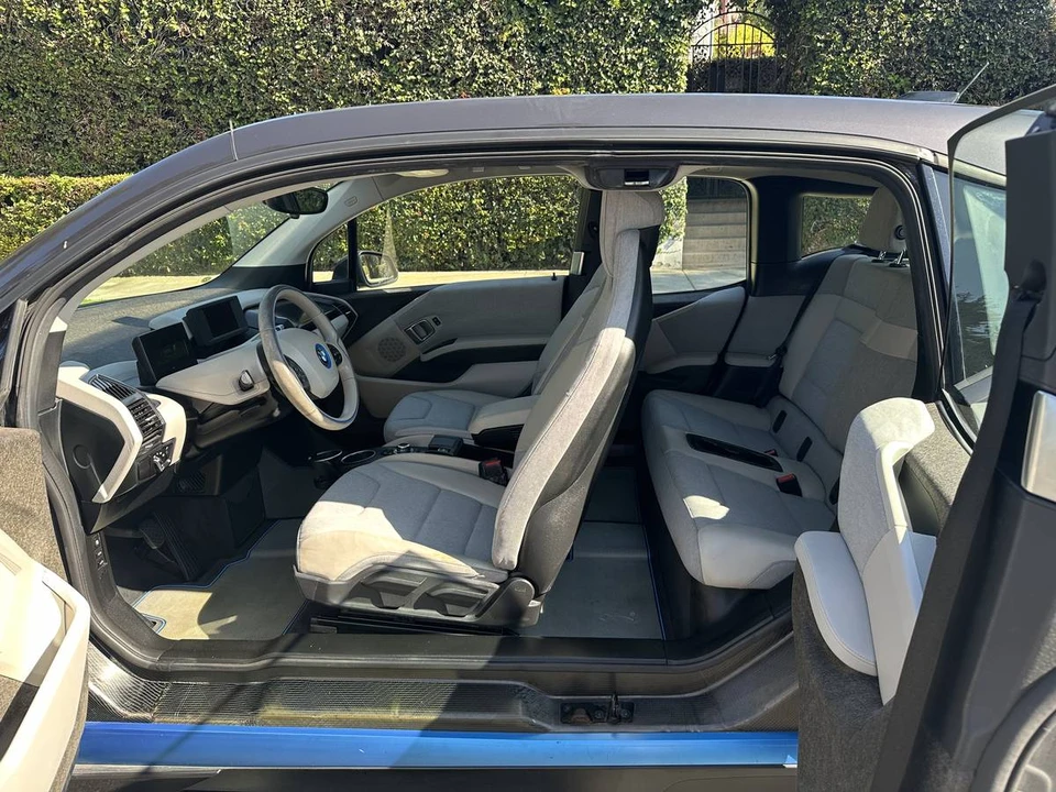 2014 BMW i3 - Image 10 of 20