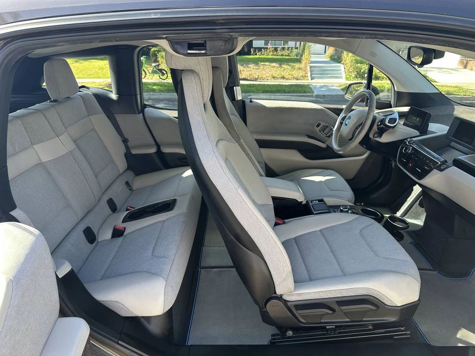 2014 BMW i3 - Image 15 of 20