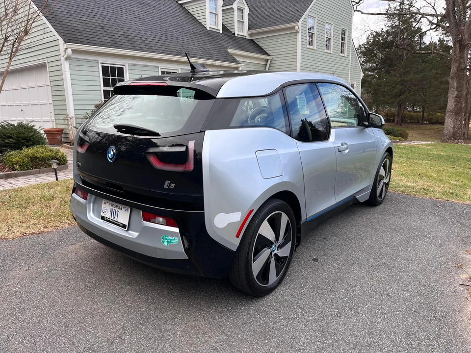 2014 BMW i3 - Image 8 of 31