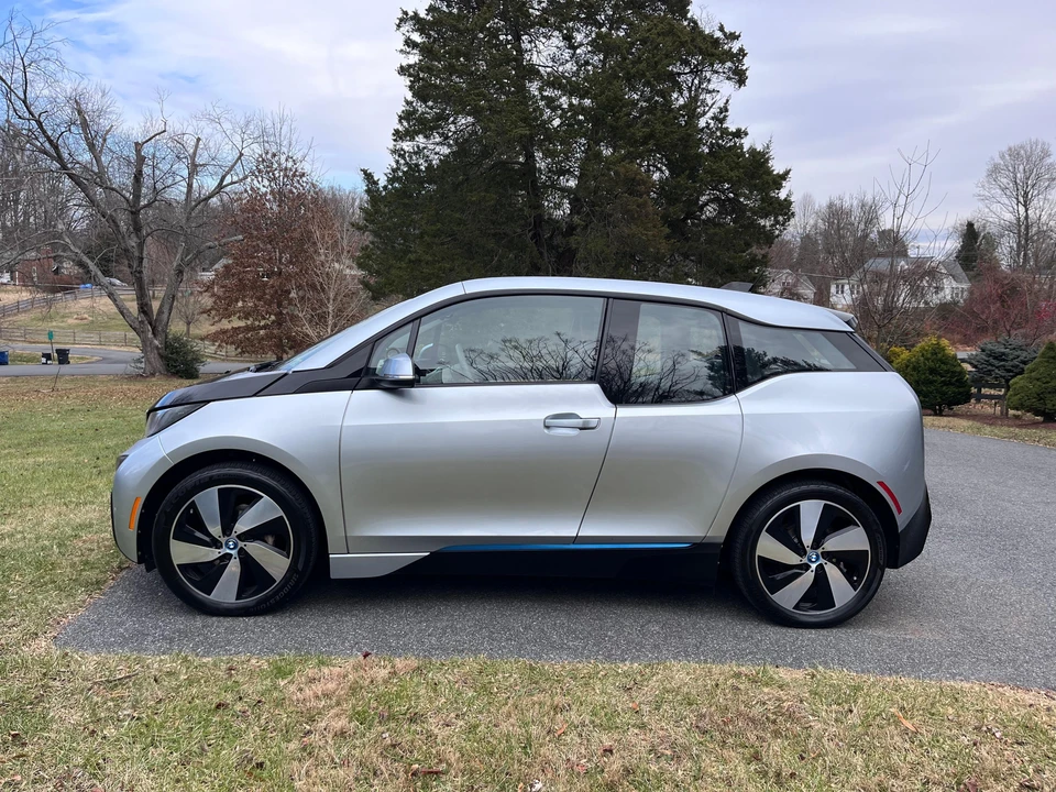 2014 BMW i3 - Image 6 of 31
