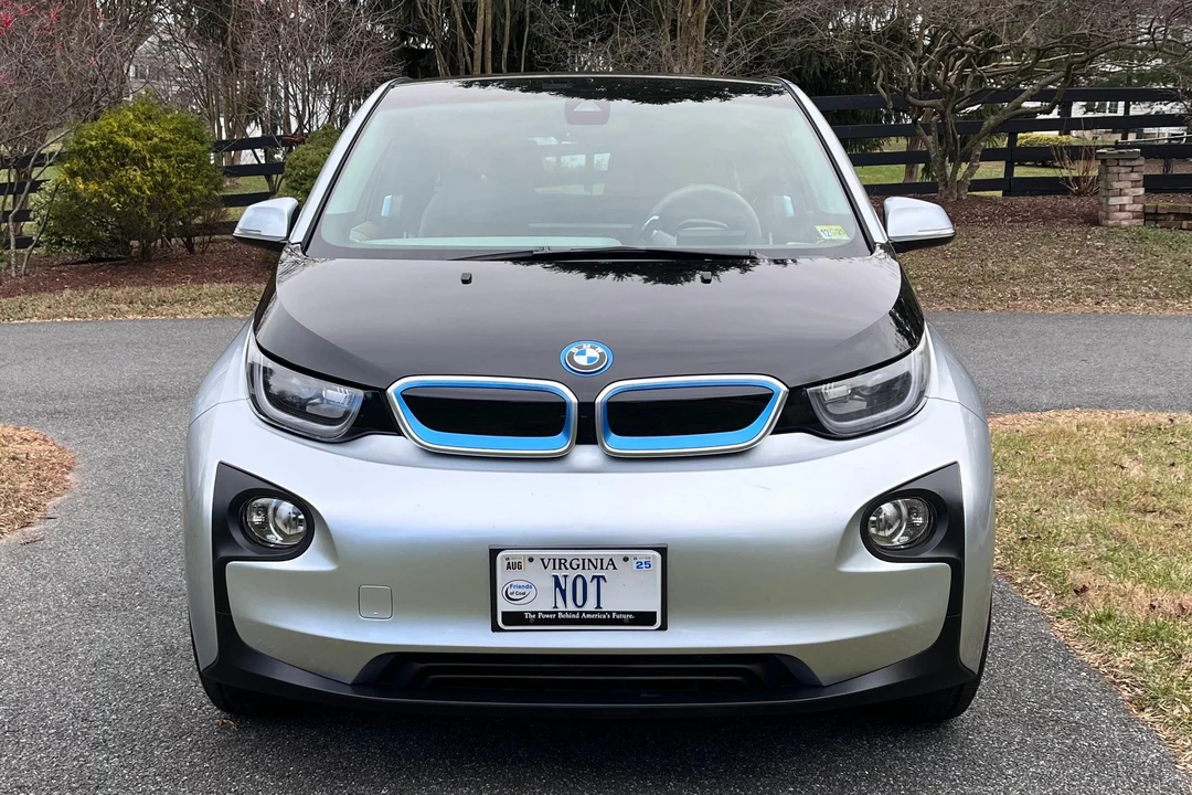 2014 BMW i3 - Image 2 of 31