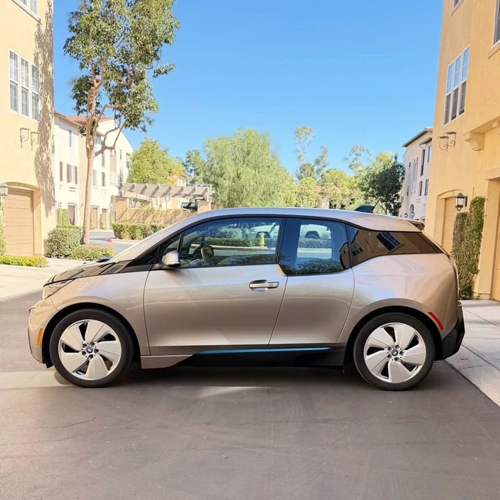 2014 BMW i3 - Image 8 of 18