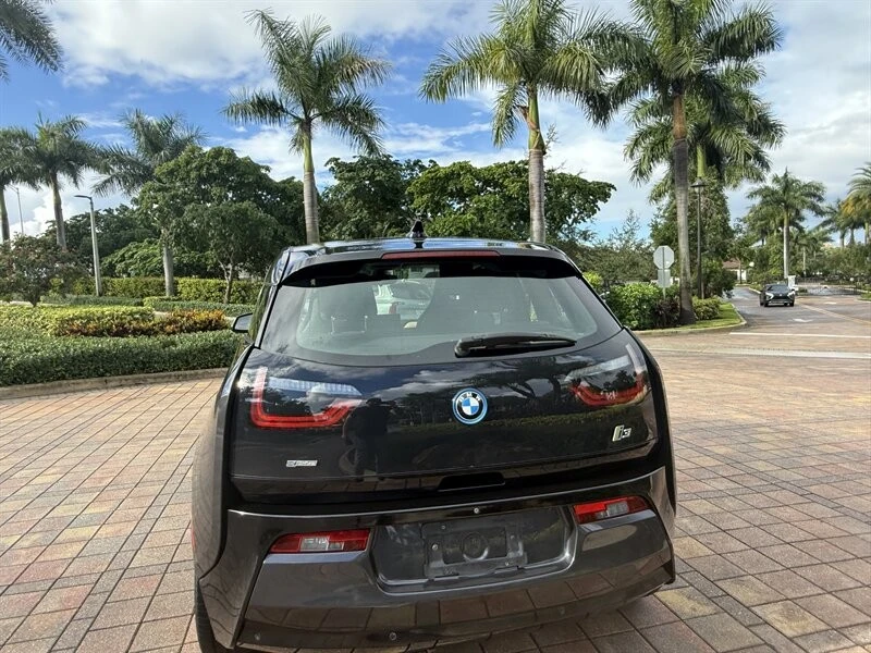 2014 BMW i3 - Image 11 of 21