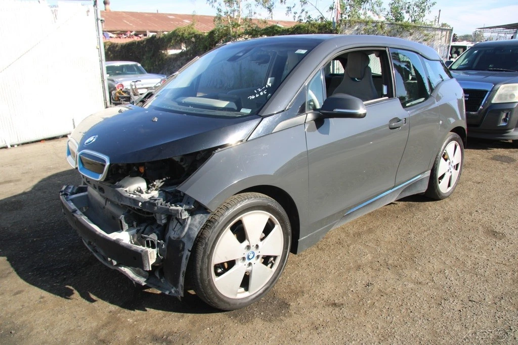 2014 BMW i3 - Image 2 of 21