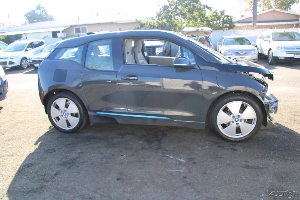 2014 BMW i3 - Image 7 of 21