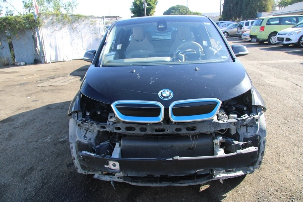 2014 BMW i3 - Image 9 of 21