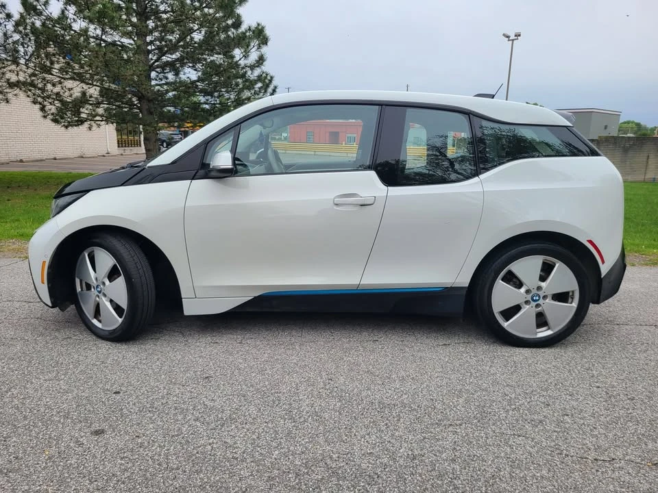 2014 BMW i3 - Image 2 of 20