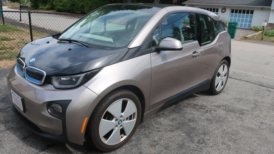 2014 BMW i3 - Image 2 of 12