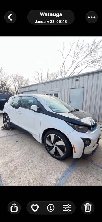 2014 BMW i3 - Image 4 of 6