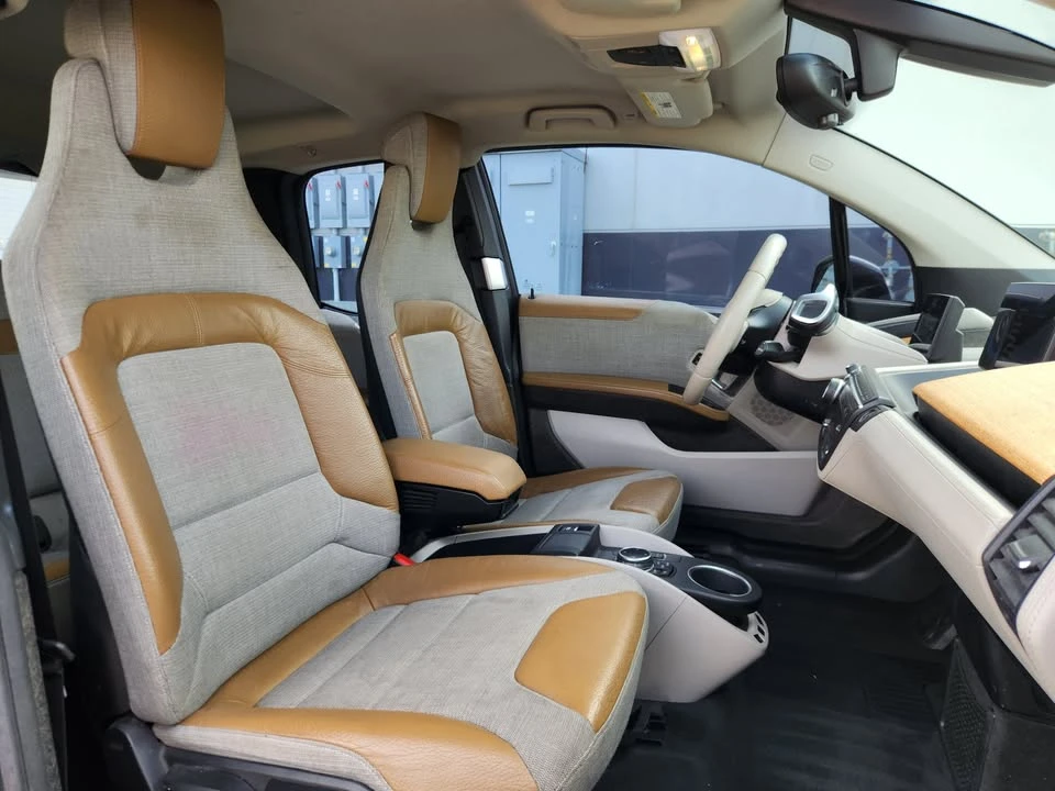 2014 BMW i3 - Image 9 of 20