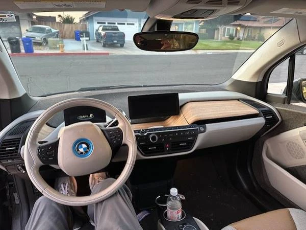 2014 BMW i3 - Image 5 of 8