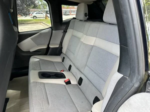 2014 BMW i3 - Image 11 of 15