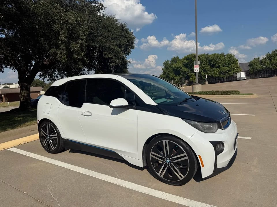 2014 BMW i3 - Image 2 of 11