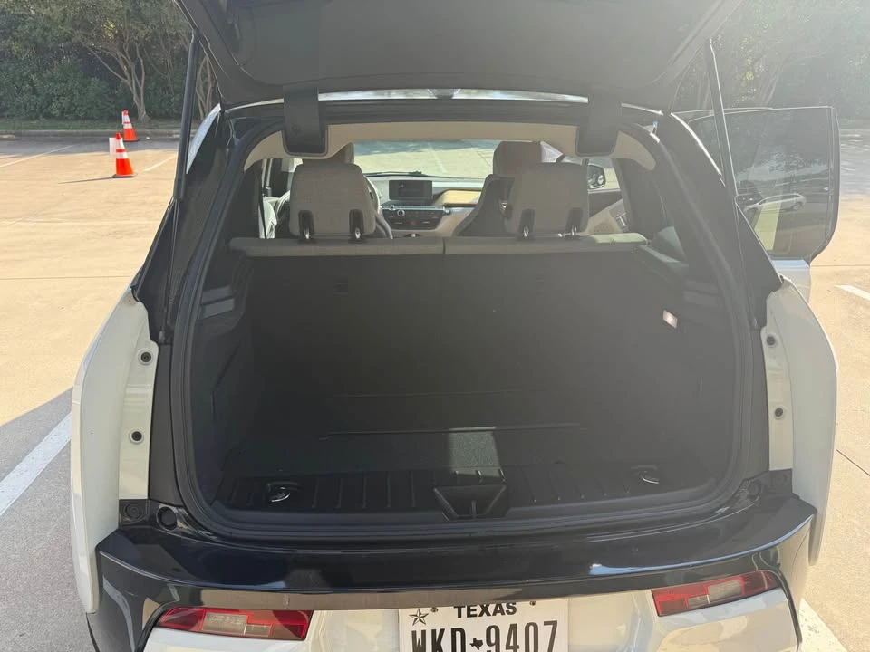 2014 BMW i3 - Image 11 of 11