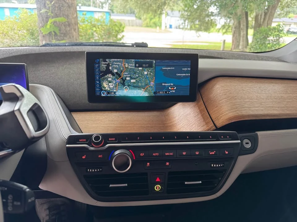 2014 BMW i3 - Image 10 of 19