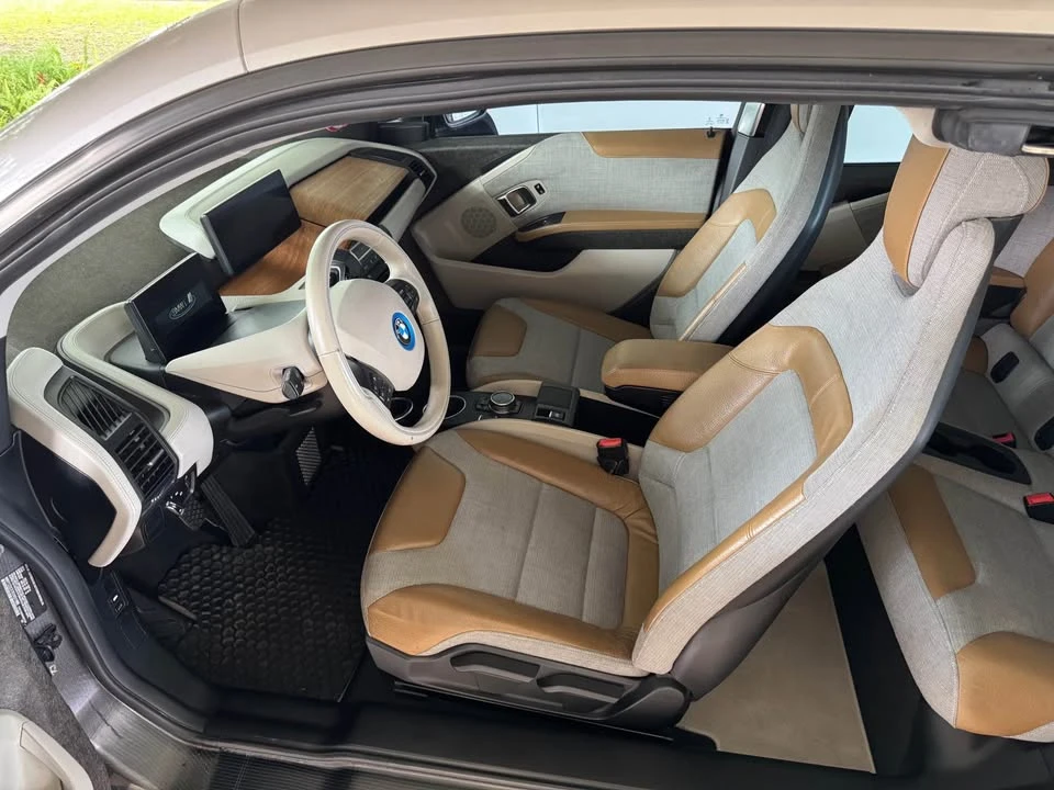 2014 BMW i3 - Image 18 of 19