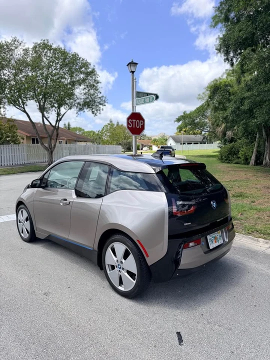 2014 BMW i3 - Image 5 of 14