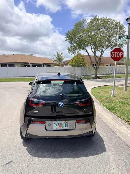2014 BMW i3 - Image 8 of 14
