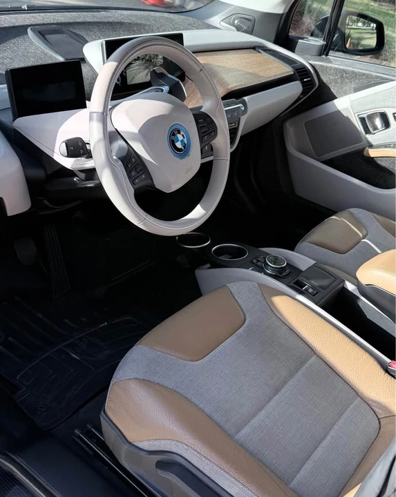 2014 BMW i3 - Image 8 of 12
