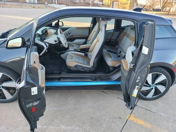 2014 BMW i3 - Image 14 of 21