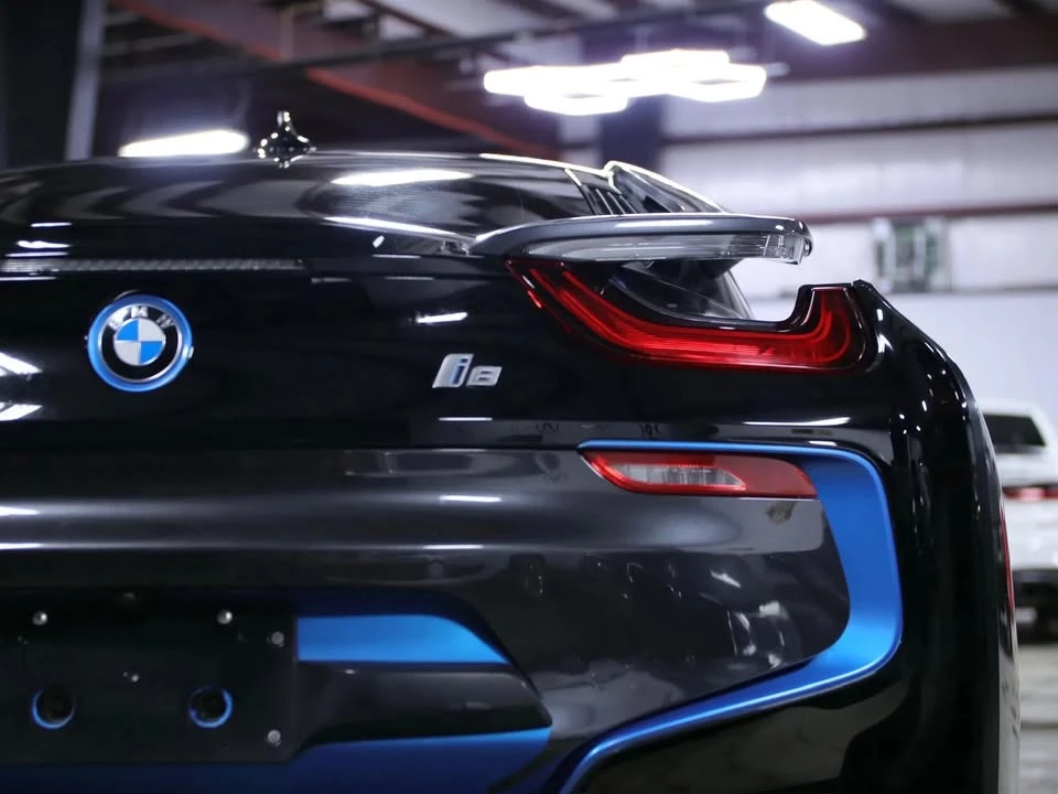 2014 BMW i8 - Image 15 of 20
