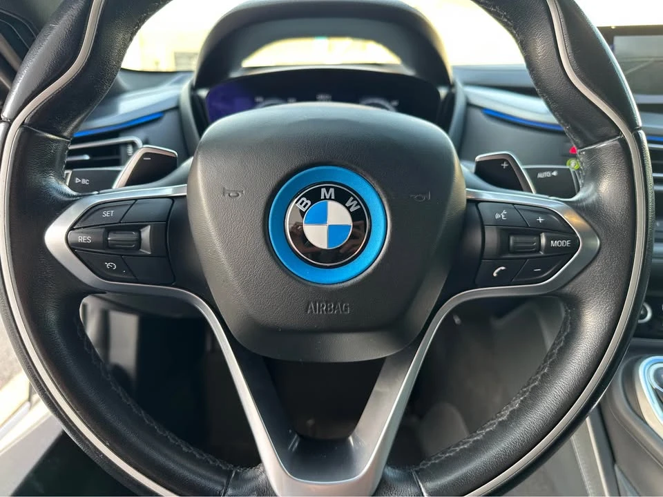 2014 BMW i8 - Image 13 of 20