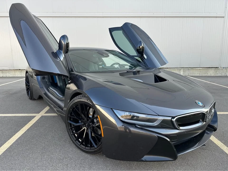 2014 BMW i8 - Image 2 of 20
