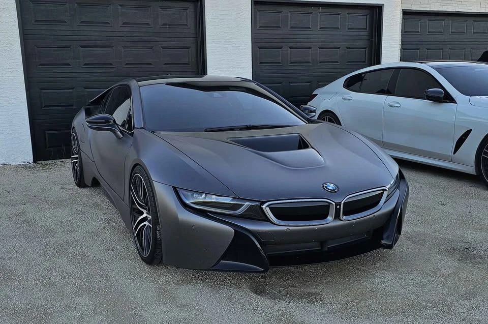 2014 BMW i8 - Image 4 of 14