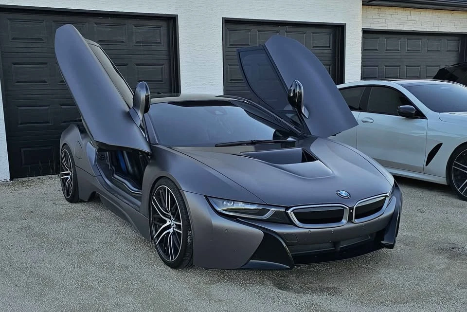 2014 BMW i8 - Image 7 of 14